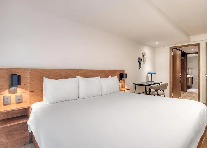 Urban Reforma By Lumina 4*